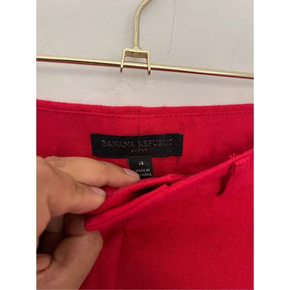 BANANA REPUBLIC 